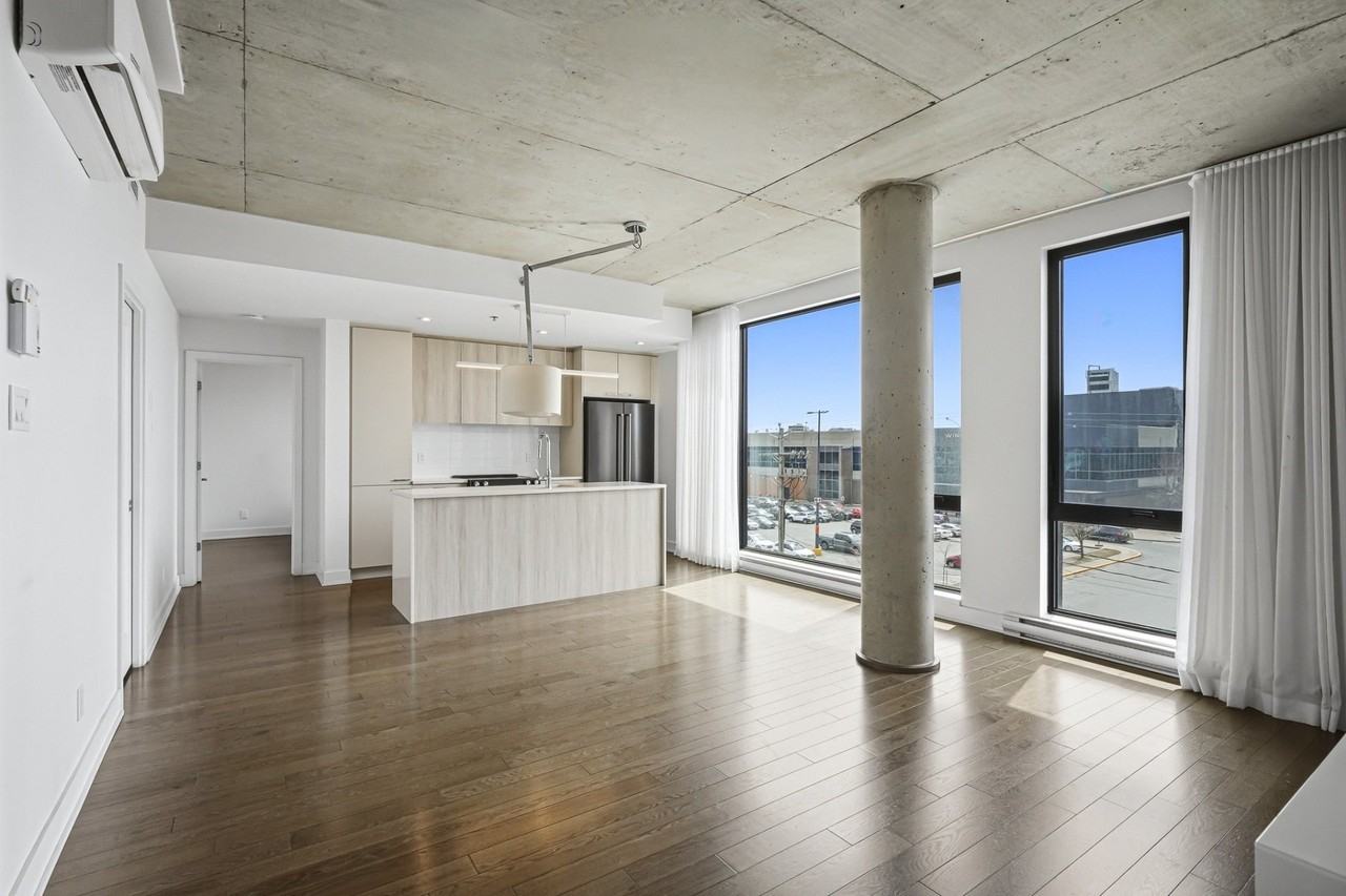 385 Rue Joliette - Photo 3 of 26
