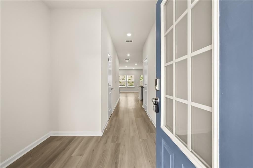 3635 Shore Wood Ave - Photo 4 of 39