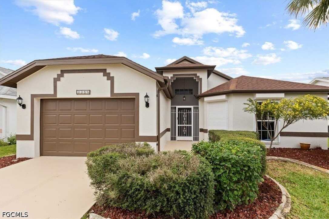 3358 Sabal Springs Blvd - Photo 2 of 26