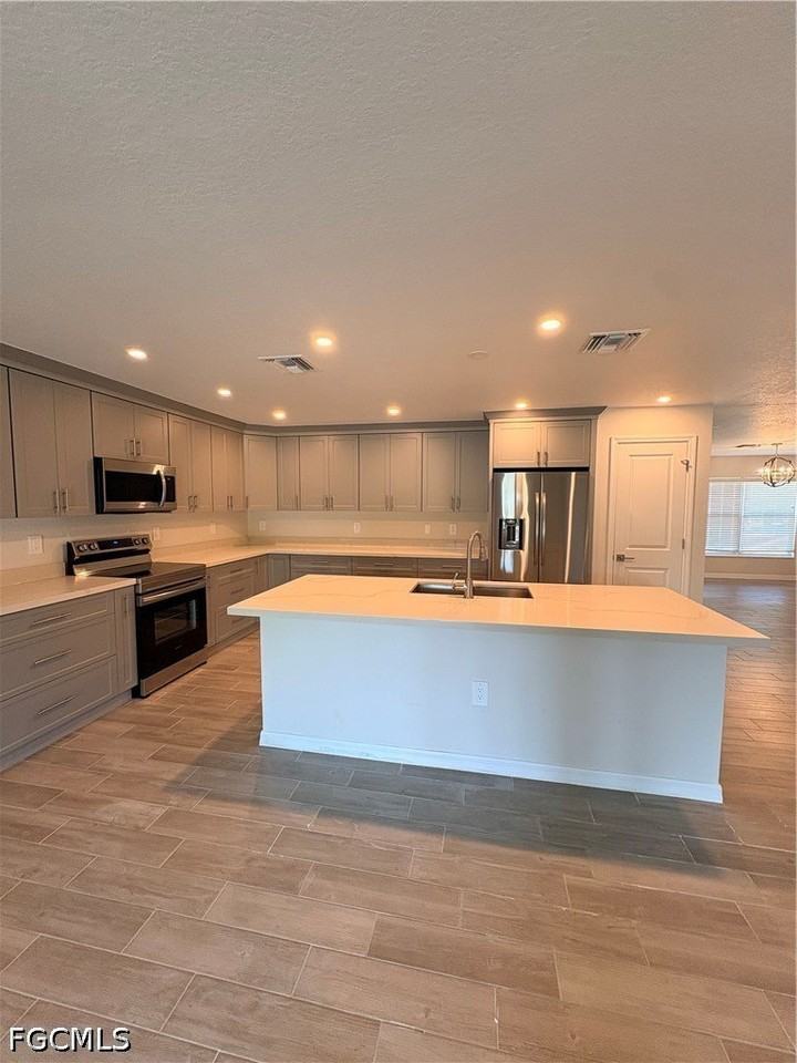 722 La Plata Ave - Photo 3 of 13
