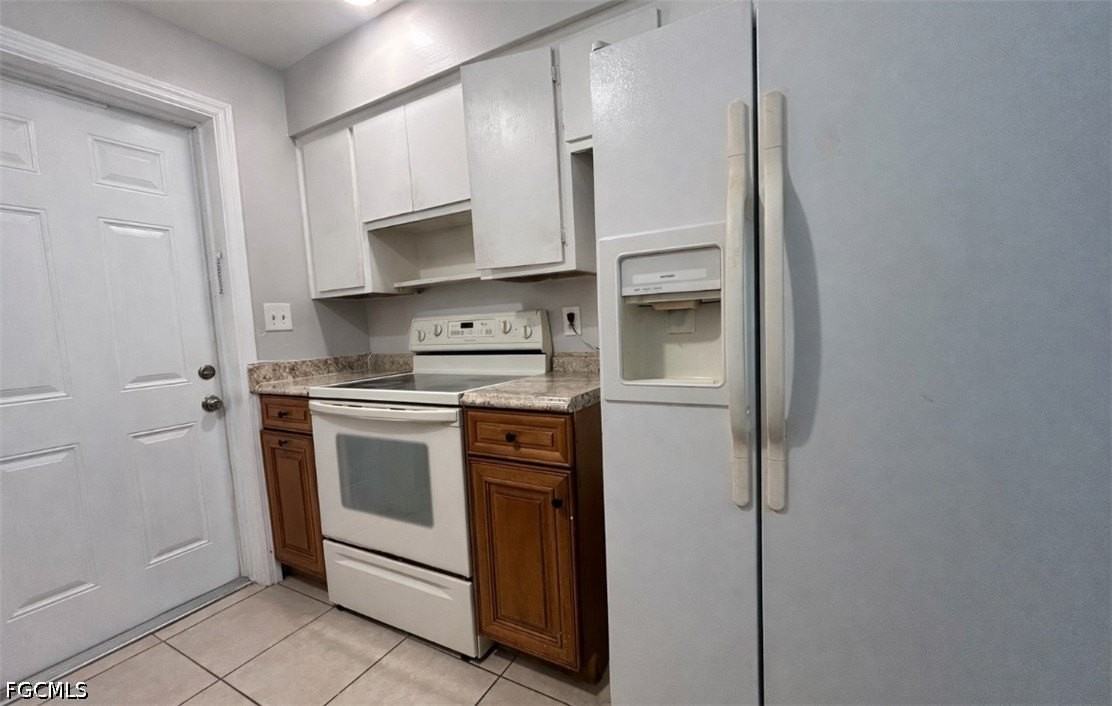 919 Freemont St - Photo 5 of 12