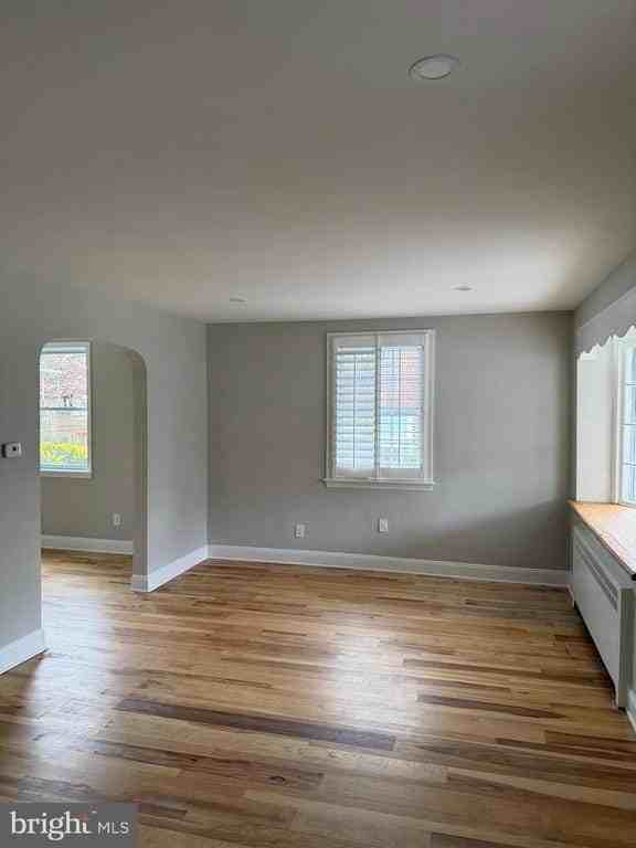 601 Willowbrook Rd - Photo 5 of 22