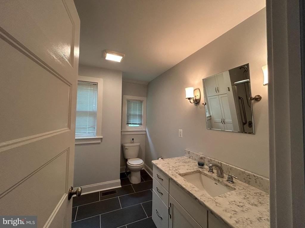 121 Rutgers Ave - Photo 6 of 9