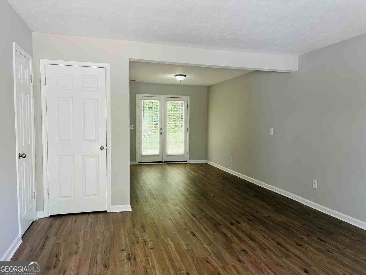 601 Wilburn Ave #D - Photo 4 of 23