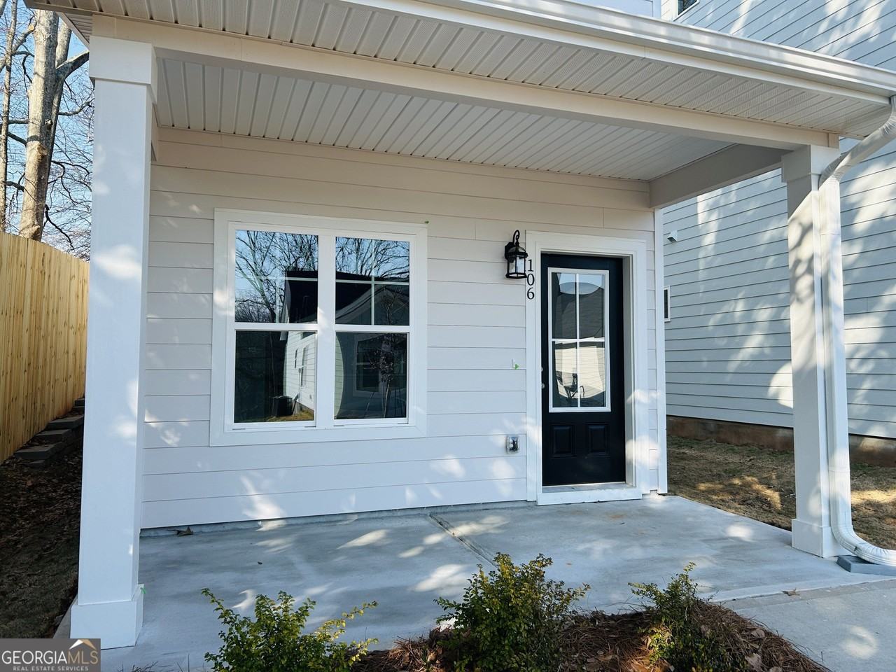 7 Crown St - Photo 3 of 27