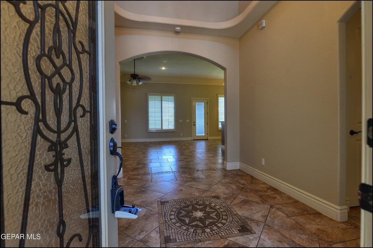 7379 Black Mesa Dr - Photo 6 of 45