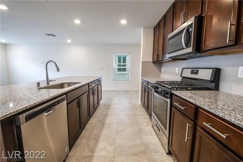 8171 Calpena Ave - Photo 5 of 25