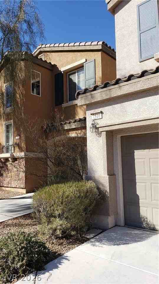 7510 Perla Del Mar Ave - Photo 2 of 41