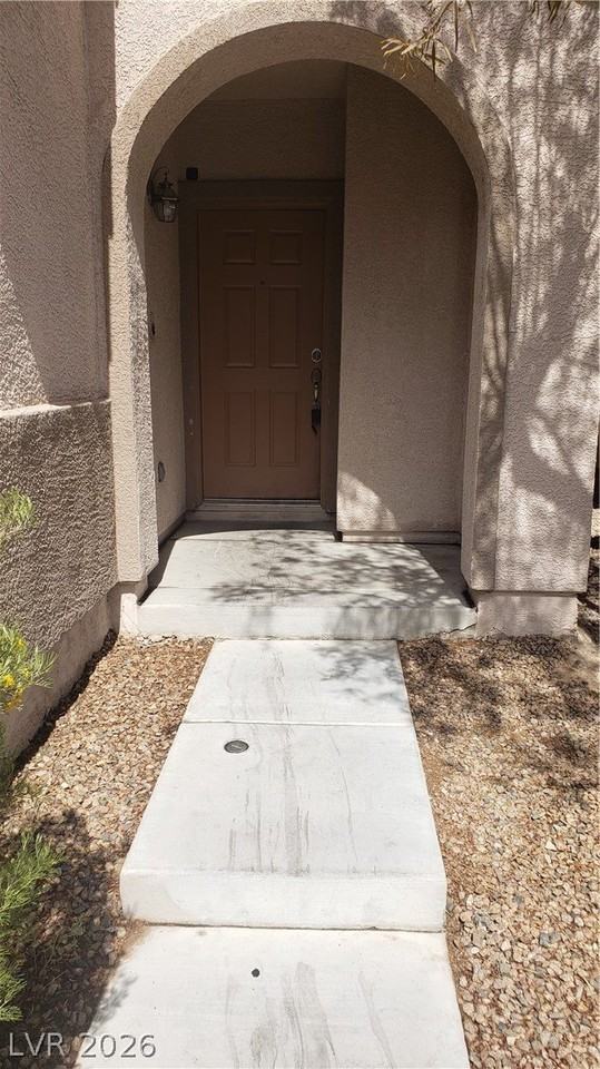 7510 Perla Del Mar Ave - Photo 3 of 41