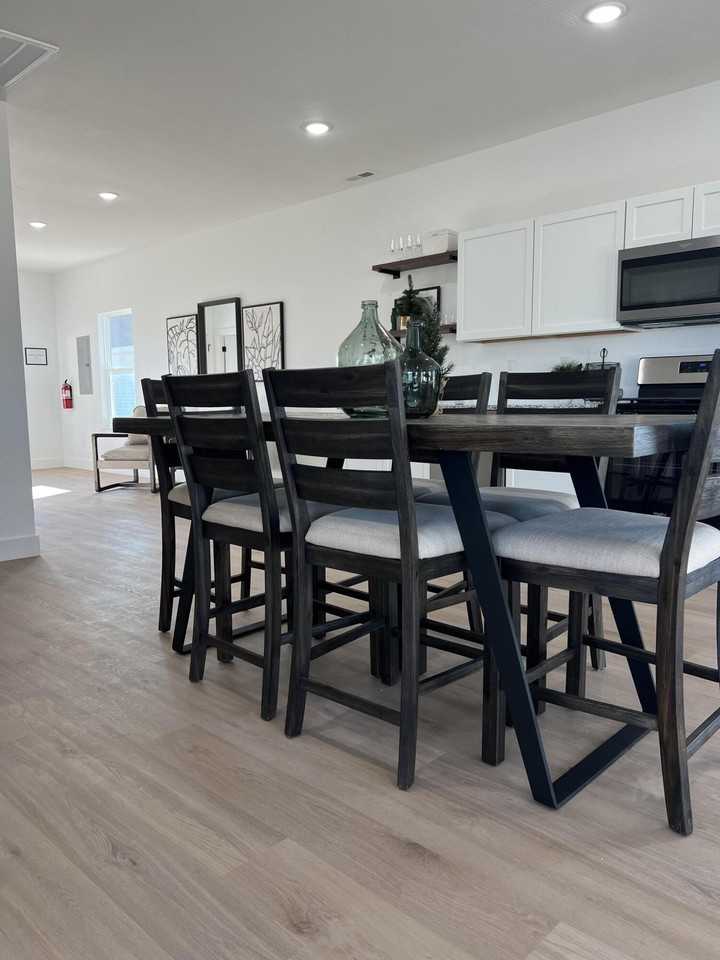 928 N Blake Ave - Photo 7 of 22