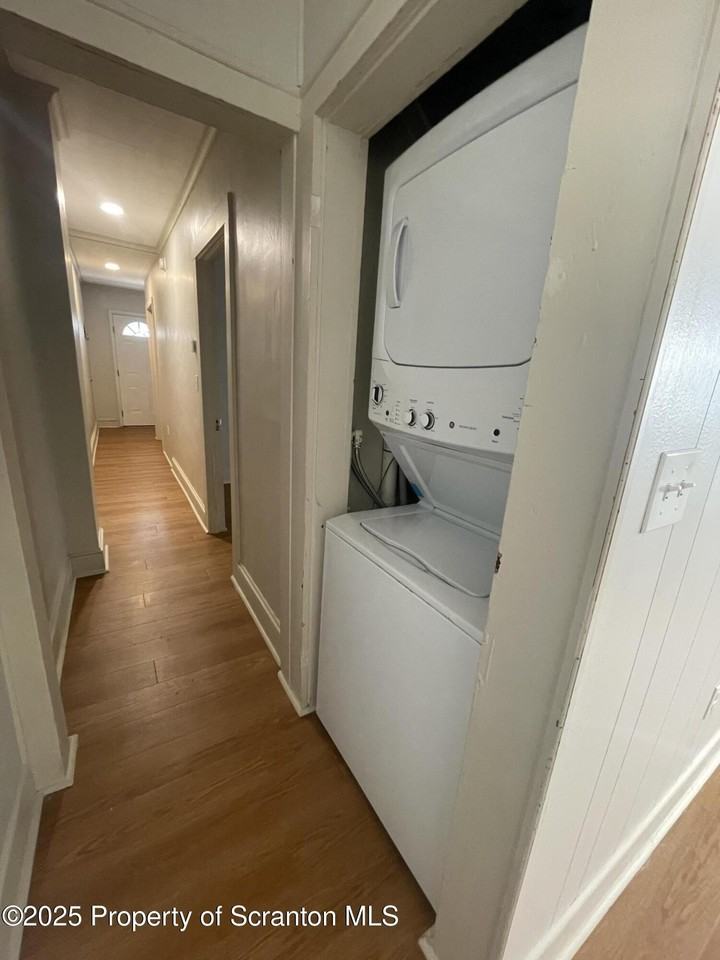 1335 Lafayette St #1 - Photo 6 of 12