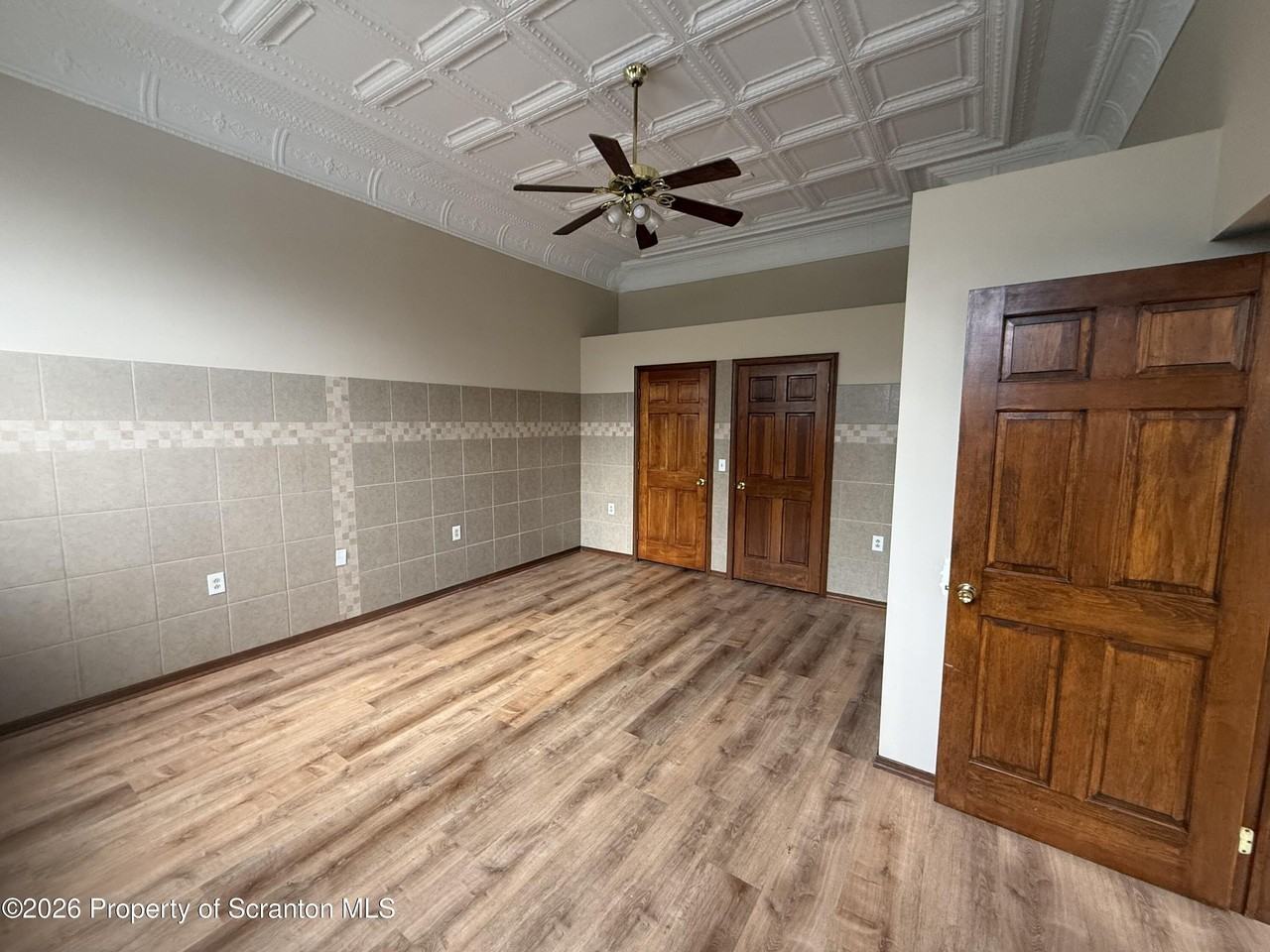 1301 Main St #1 - Photo 5 of 6