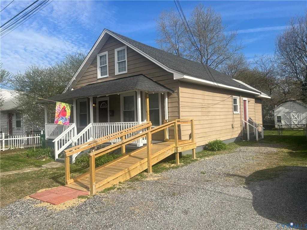 5 N Oak Ave #1 - Photo 2 of 16