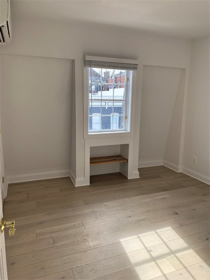 152 Main StreetUnit 302 #302 - Photo 4 of 6