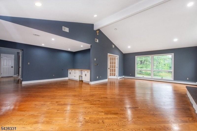 179 Woodside Ave - Photo 7 of 26