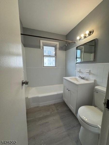 120 W 3rd Ave #18 - Photo 4 of 7