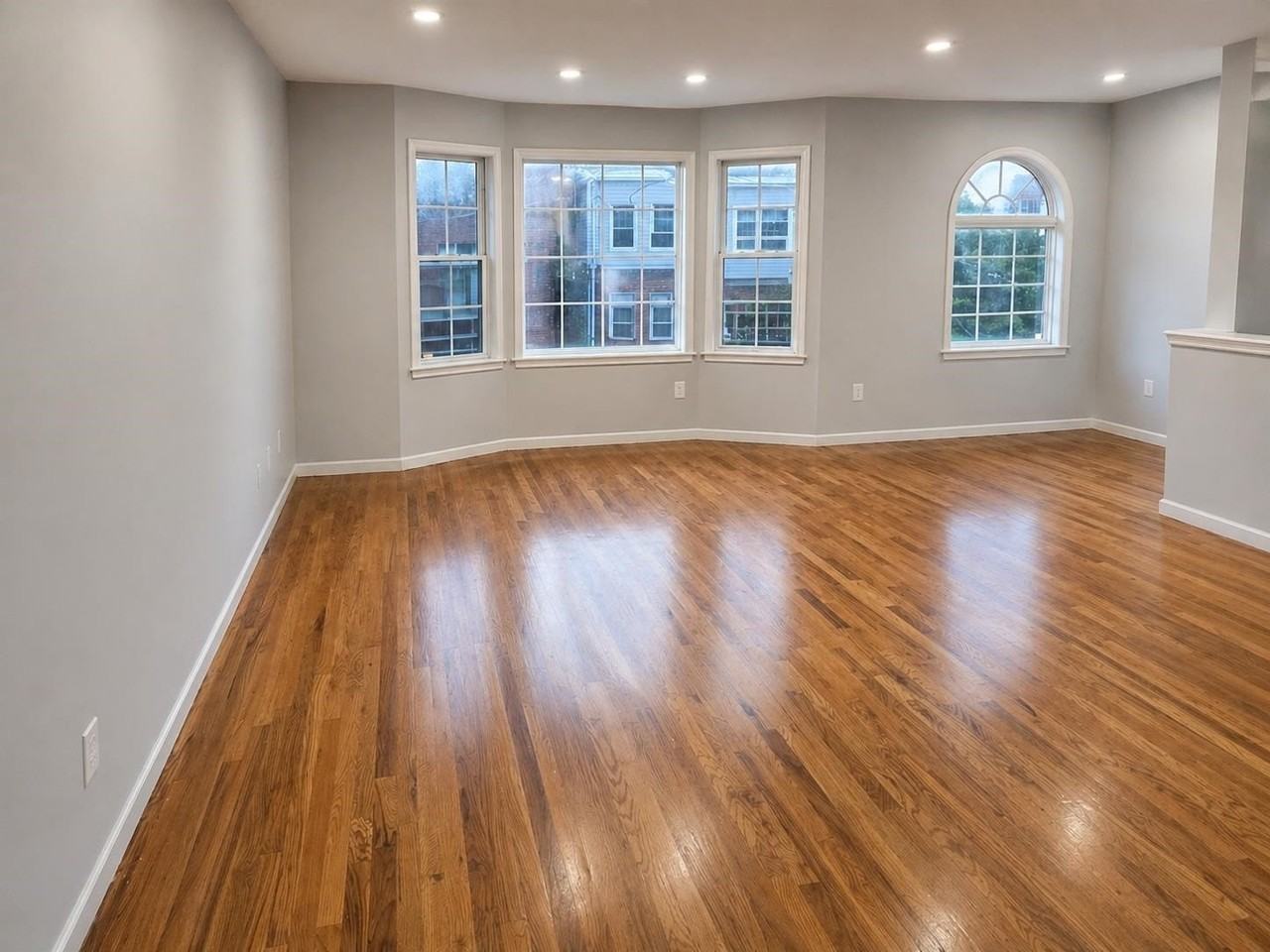 212 Clerk St #2 - Photo 3 of 11