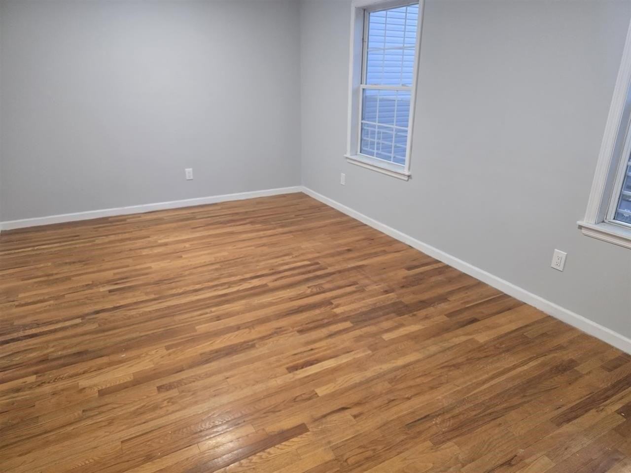 212 Clerk St #2 - Photo 5 of 11