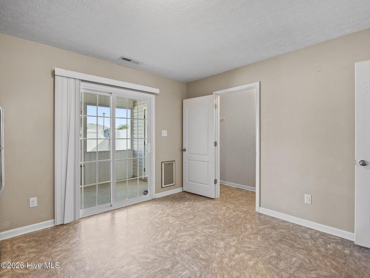 504 Cider Hill Rd - Photo 7 of 19