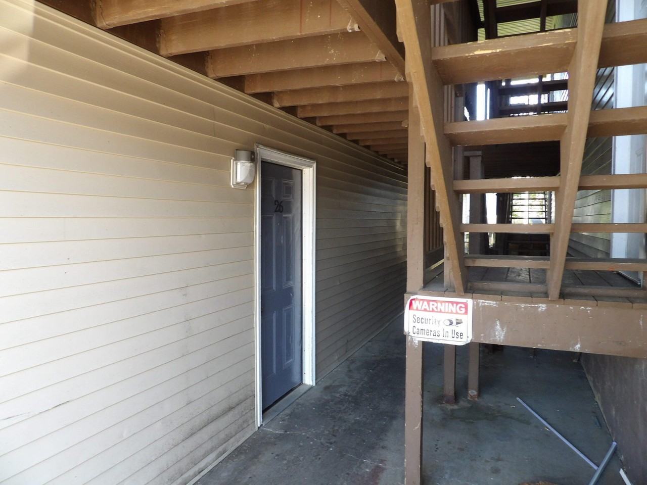 35 Ashwood Ct #25 - Photo 6 of 41