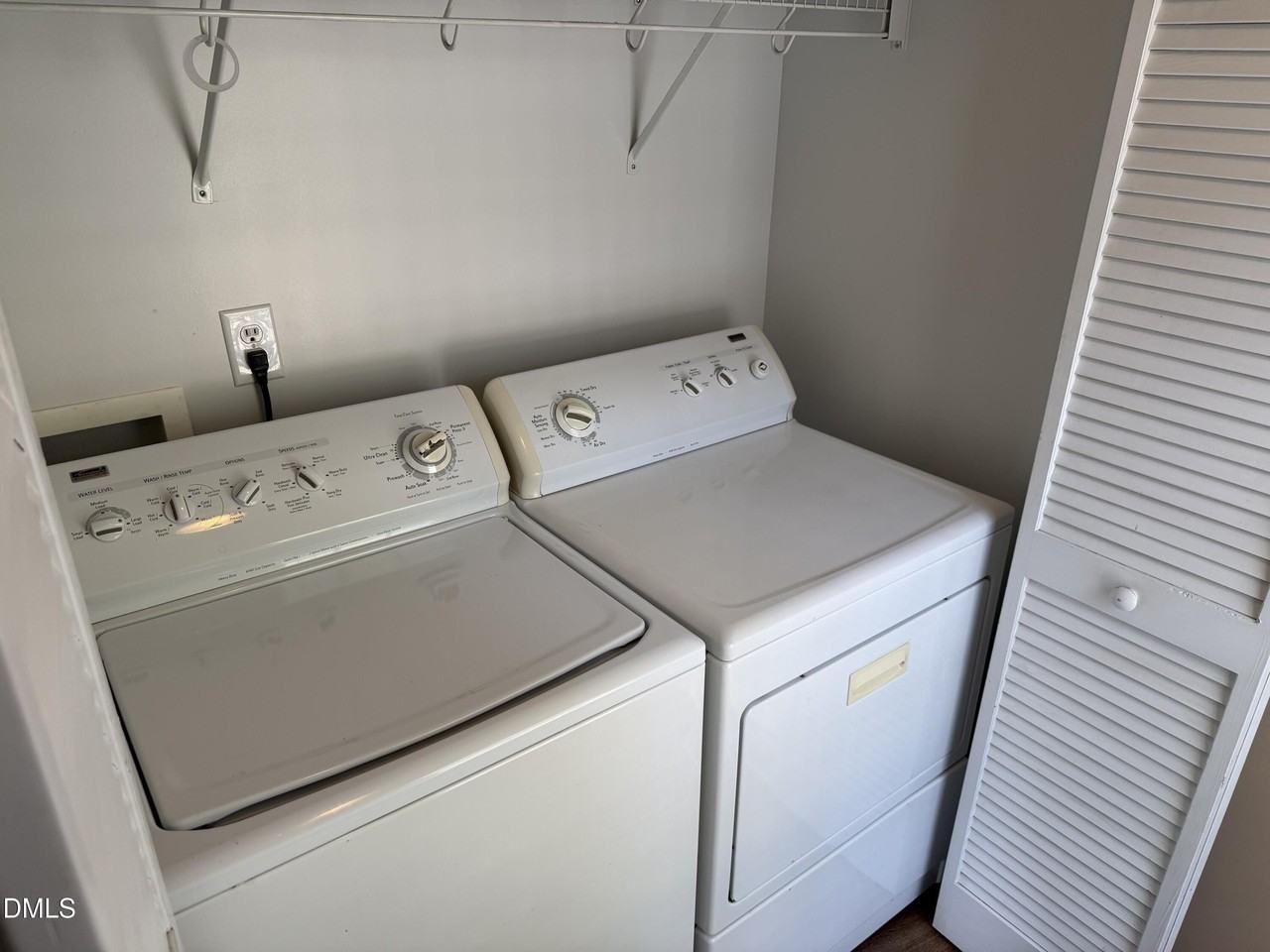 313 Opal Ln - Photo 6 of 14