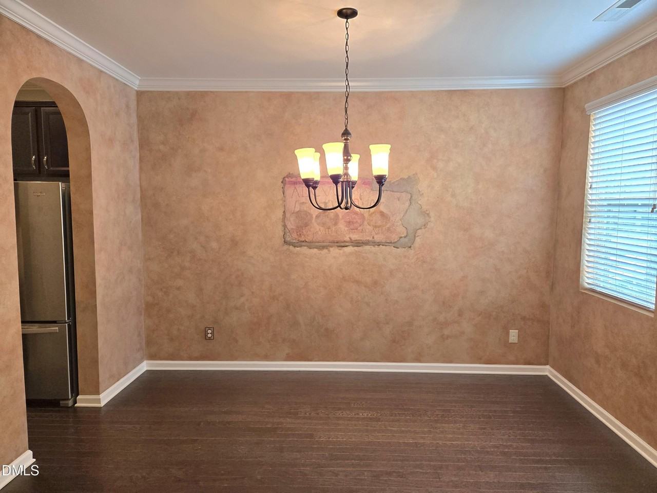 706 Wickham Ridge Rd - Photo 2 of 19