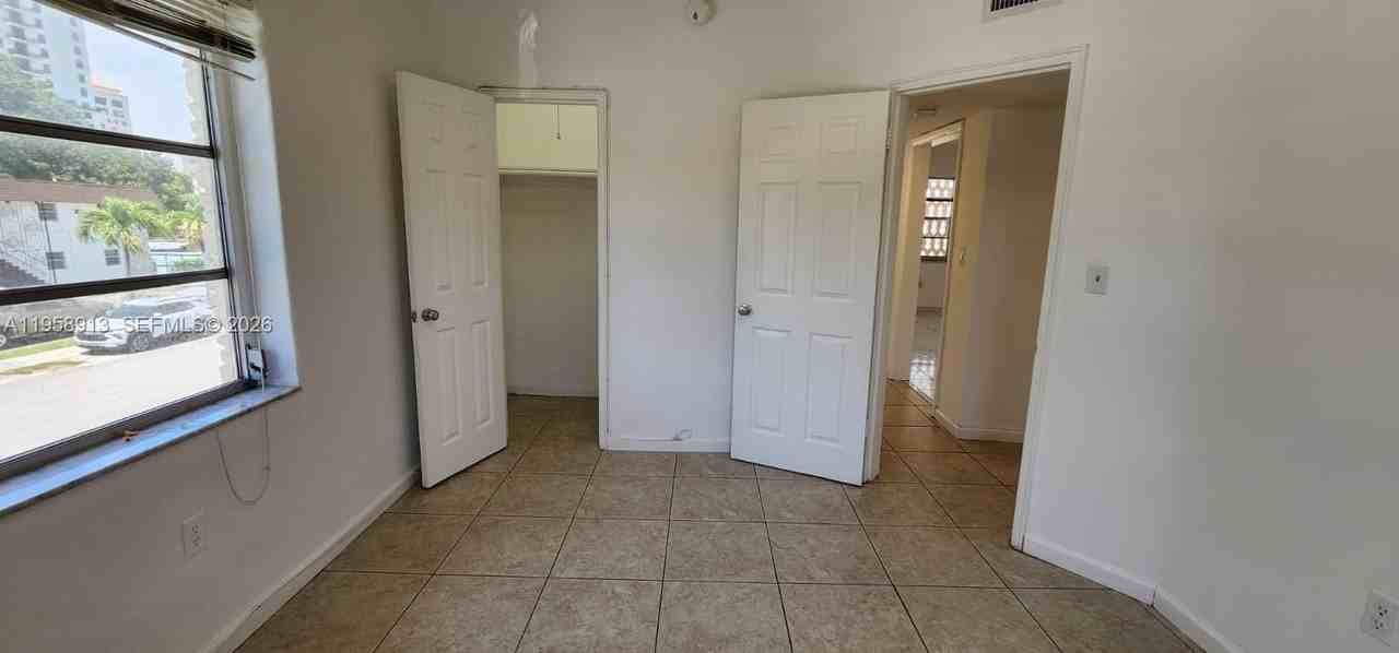 3670 Sw 10th St #10B - Photo 6 of 14