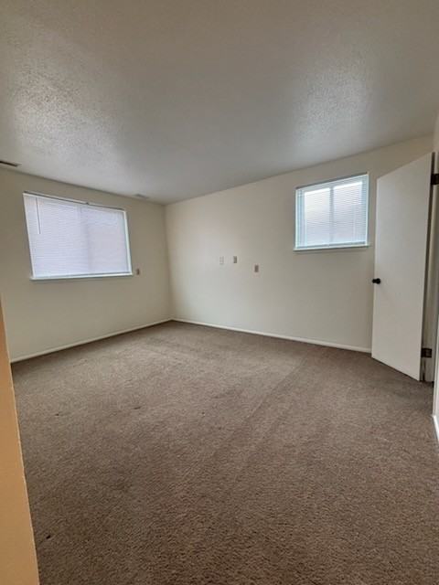 1325 Southwestern Dr #1325-01 - Photo 4 of 7