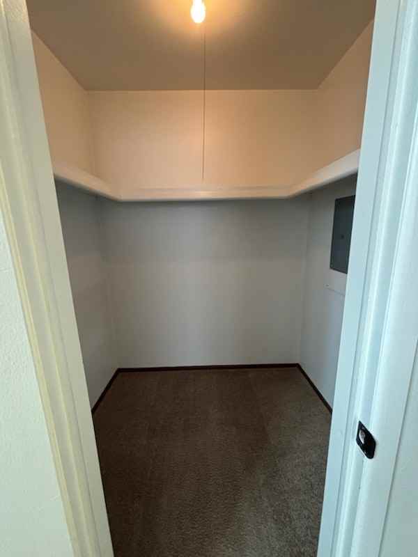 1325 Southwestern Dr #1325-01 - Photo 5 of 7