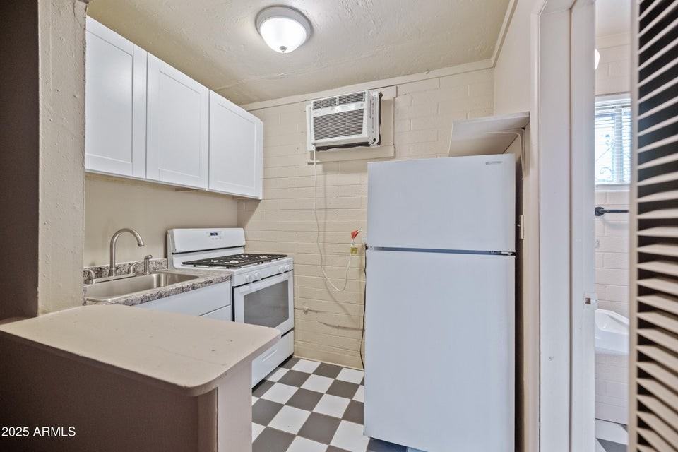 343 West Portland Street #5 - Photo 4 of 10