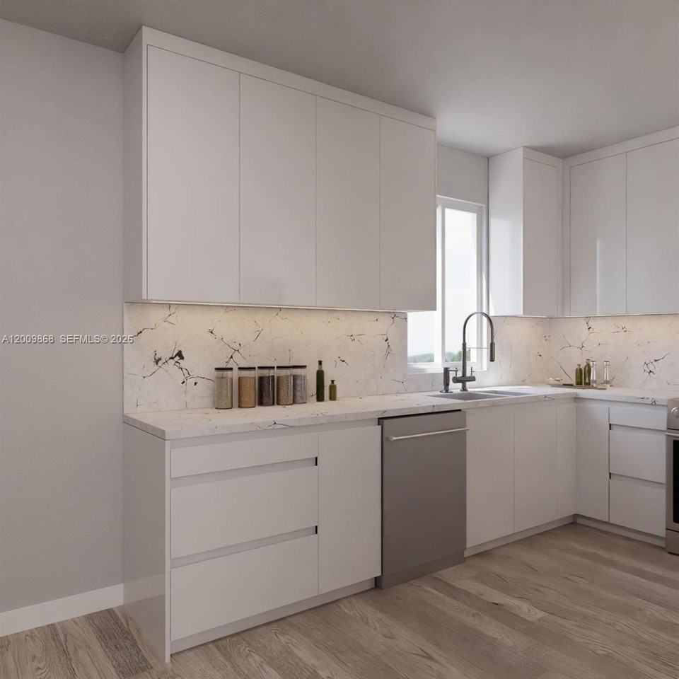 1017 Ne 42nd Ave #1017 - Photo 7 of 24