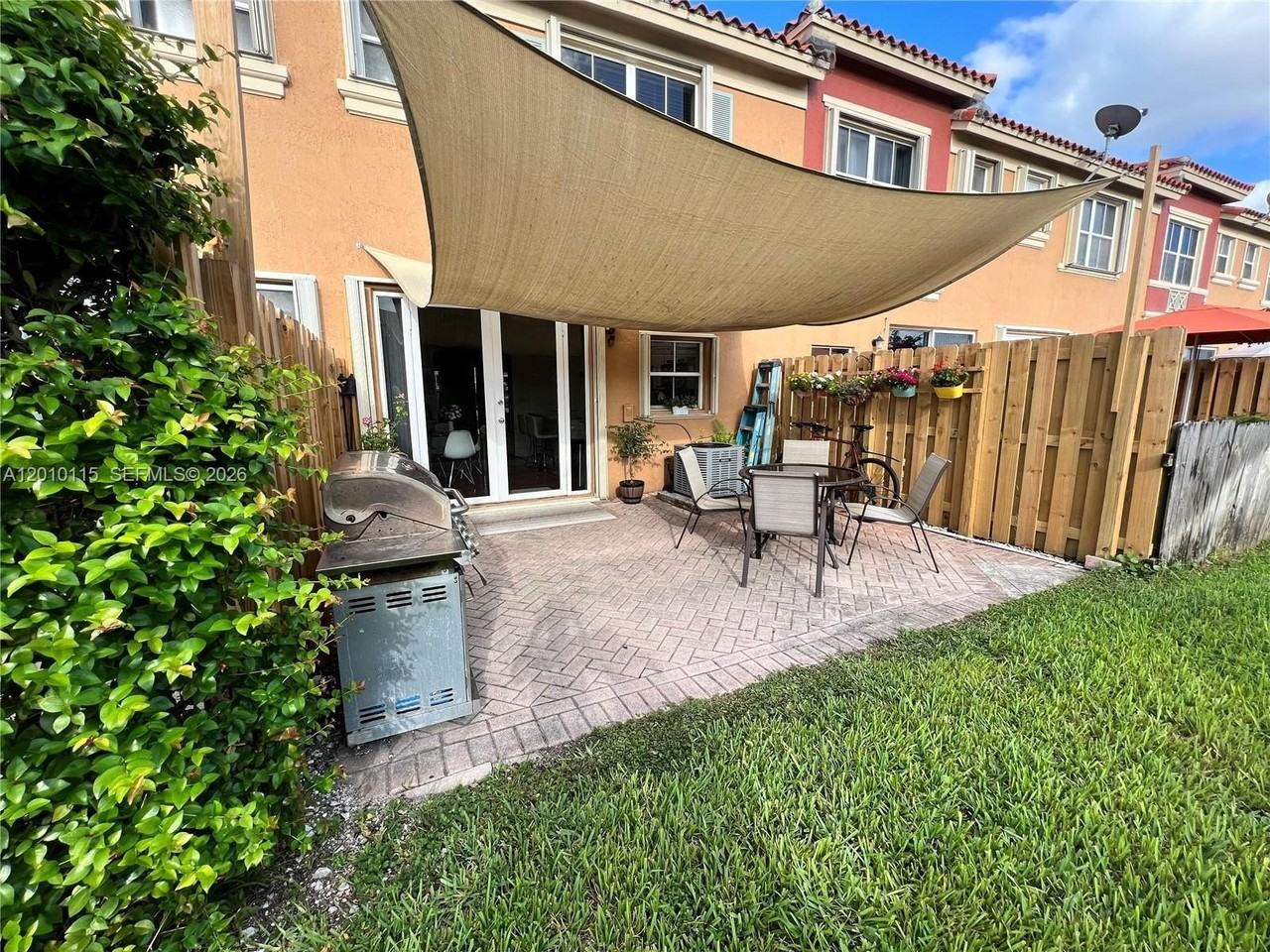 6120 Nw 116th Pl #417 - Photo 3 of 39