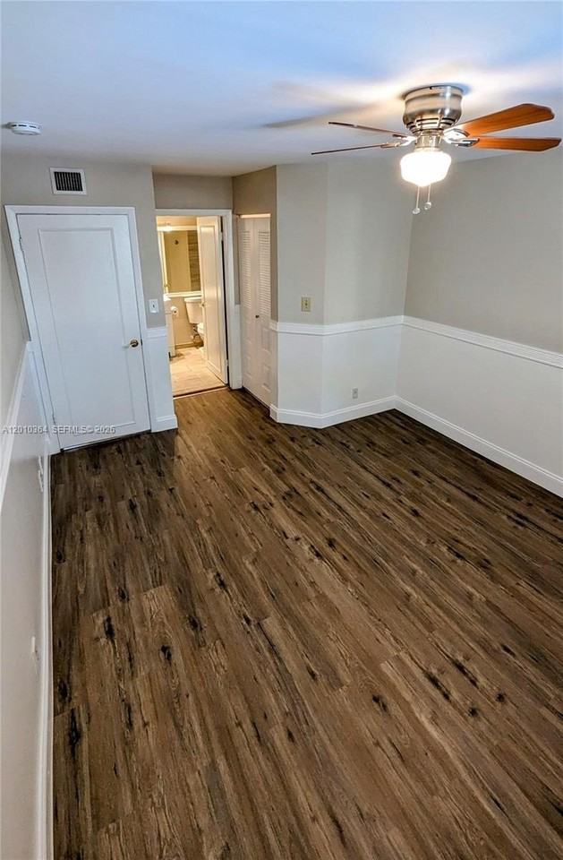 9179 Sw 138th Pl #9179 - Photo 7 of 29