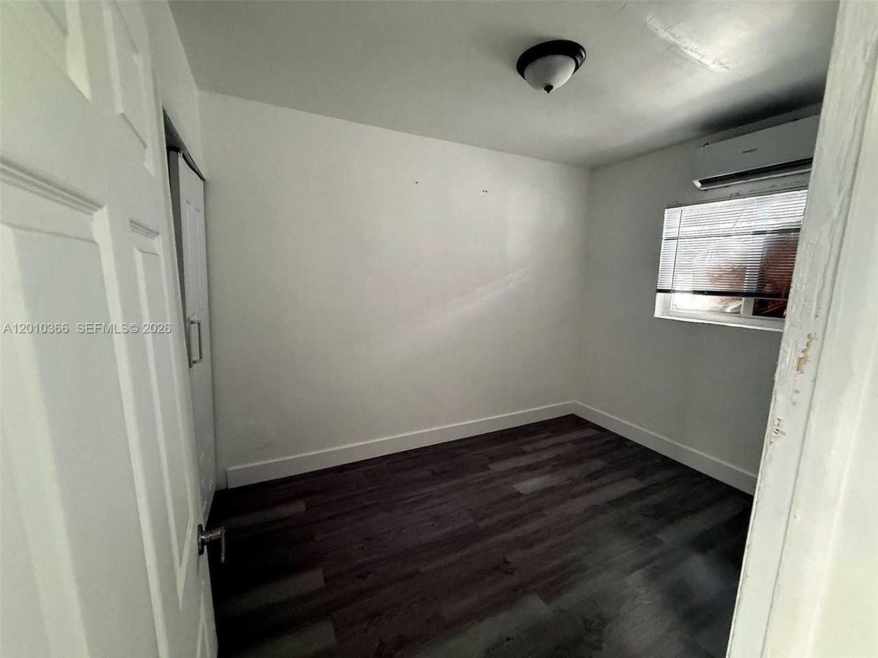 1885 Sw 4th St #3 - Photo 3 of 9