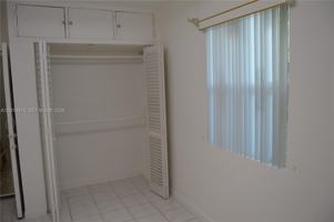 featured image of 931 Nw 179th Ter #0