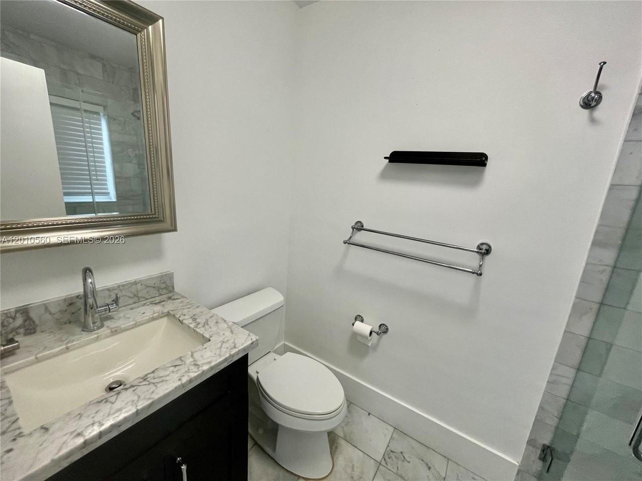 1542 Siena Ave - Photo 7 of 10