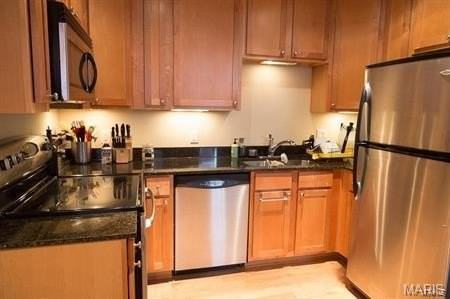 5528 Waterman Blvd #1N - Photo 2 of 13