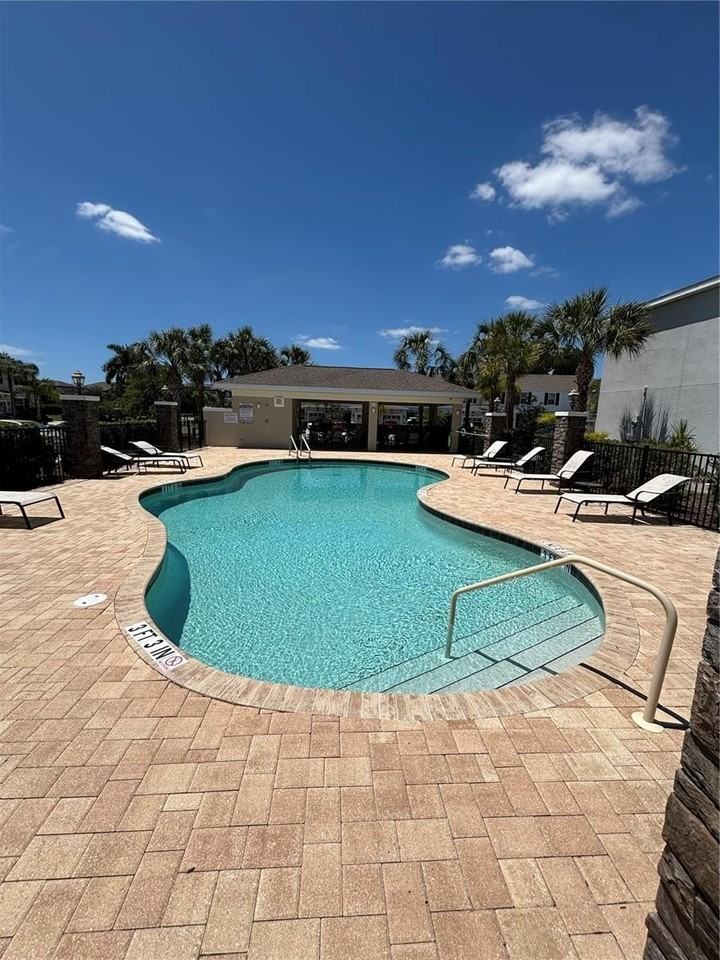 6433 Baytown Dr - Photo 3 of 3