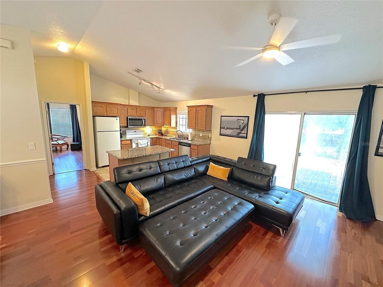 8108 Sw 65th Ln - Photo 4 of 25