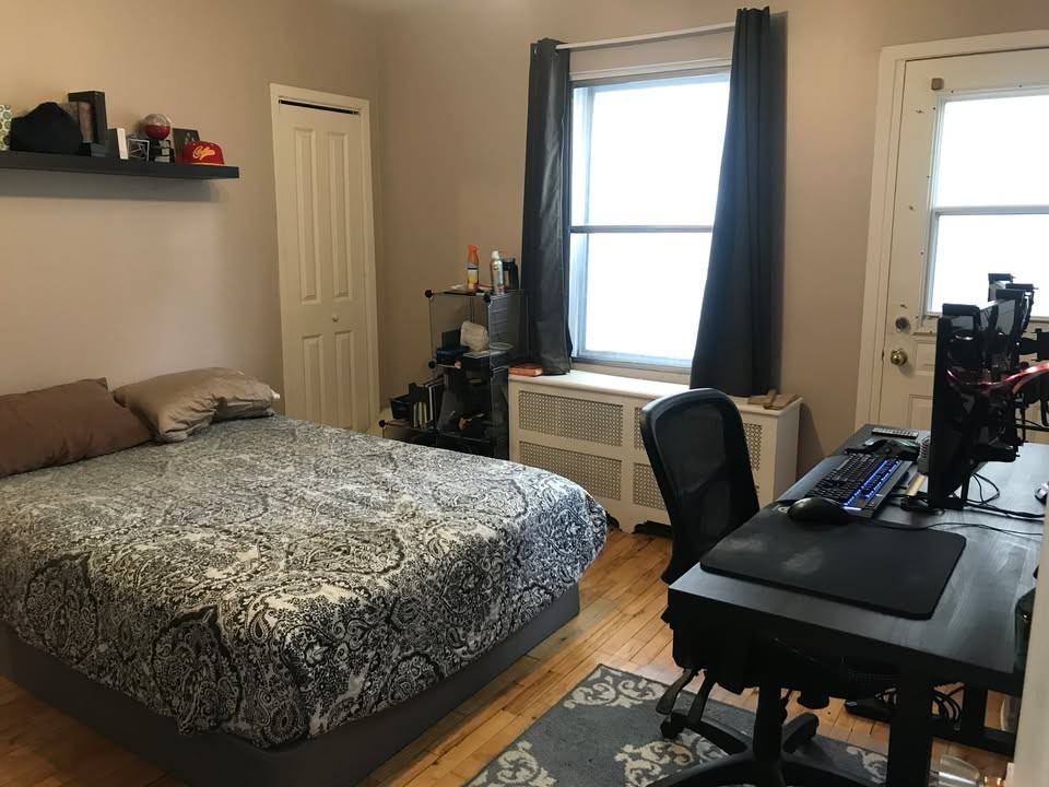 1455 Rue Chomedey, Montreal - Photo 4 of 12