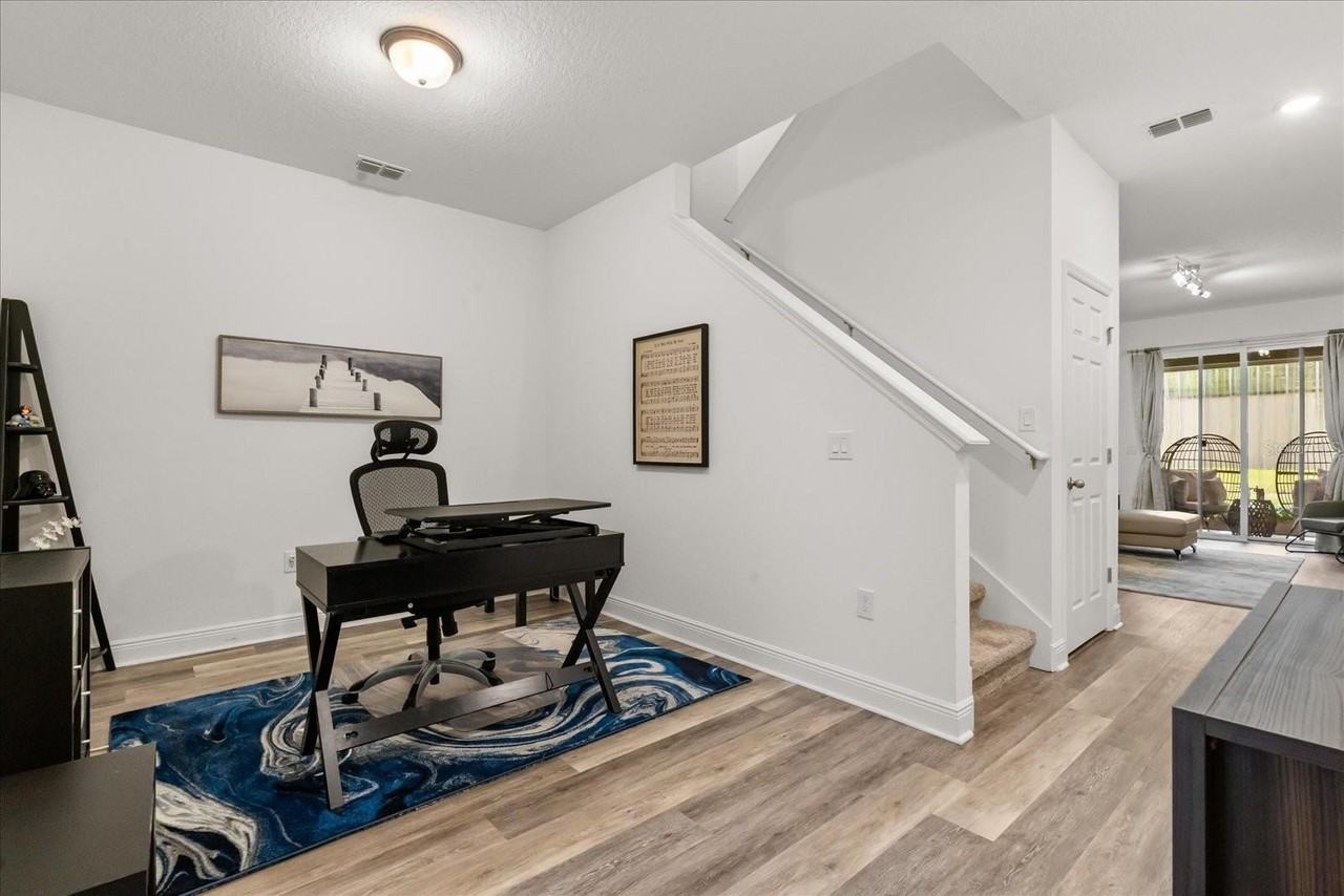 2433 Firstlight Way - Photo 6 of 33