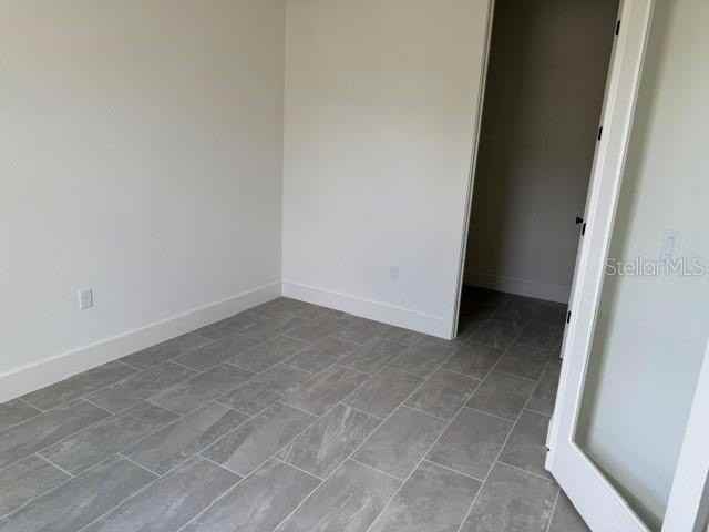 5654 Westview Park Dr - Photo 5 of 20
