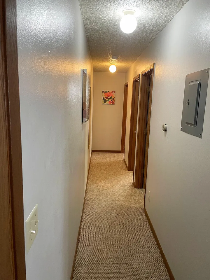 Arena Apartments III - Photo 3 of 5