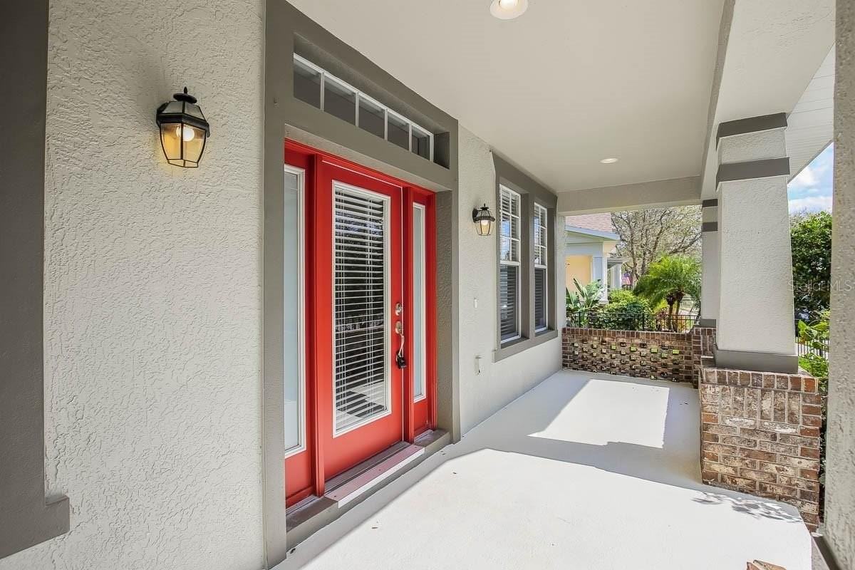 6112 Parkset Dr - Photo 4 of 50