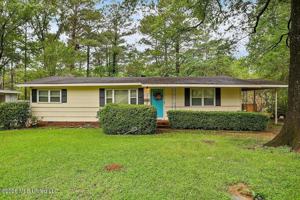 featured image of 4263 Forest Park Dr