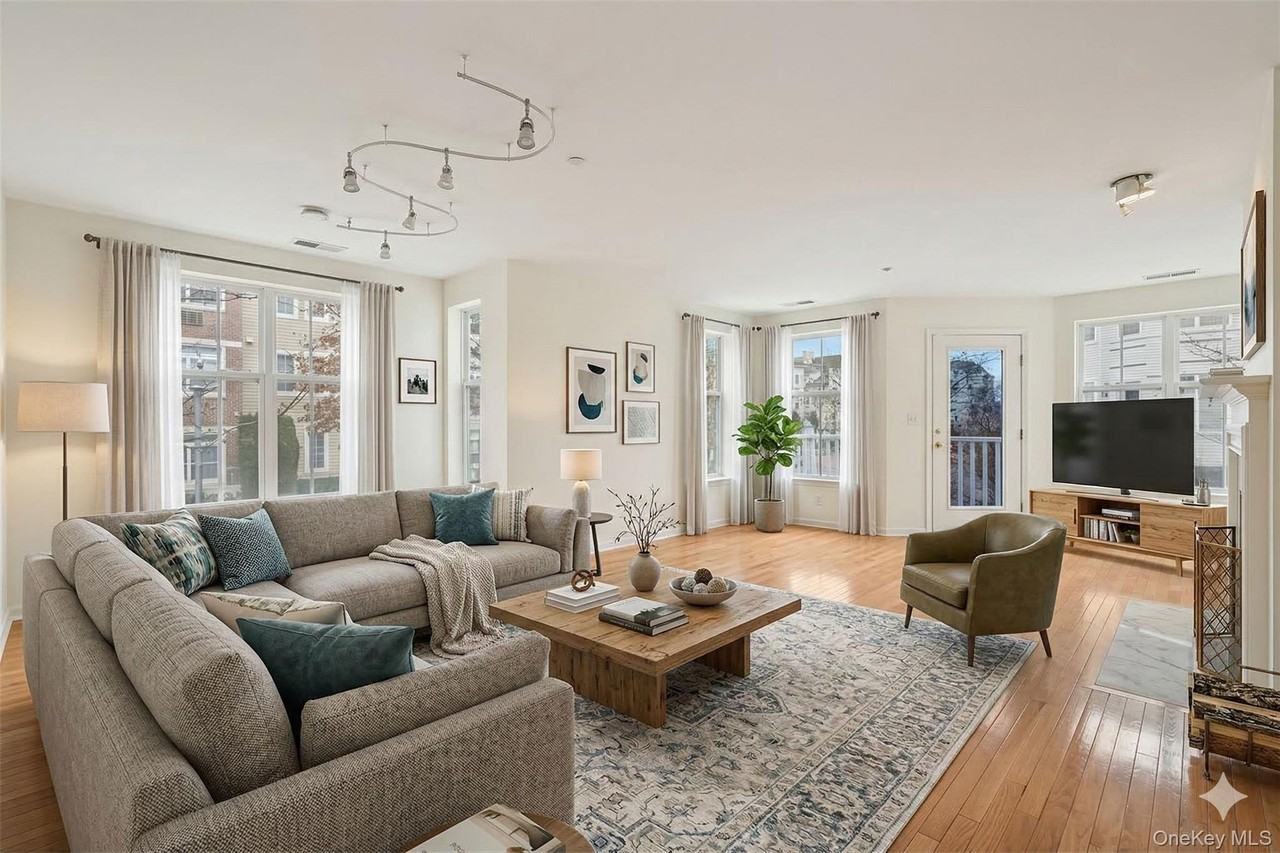 2 Leeward Dr - Photo 6 of 40