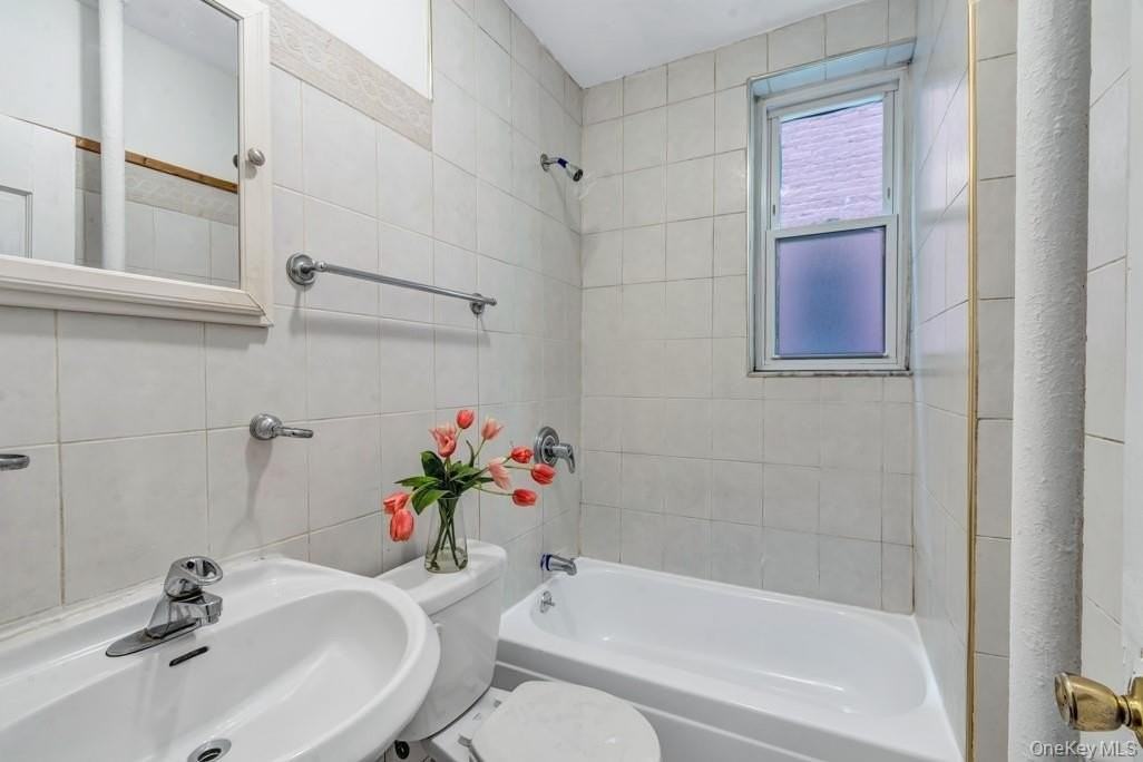 3438 34th St - Photo 5 of 5