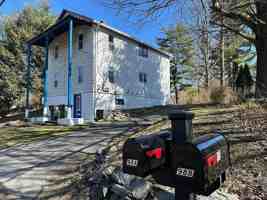 featured image of 98 New Paltz Rd #A