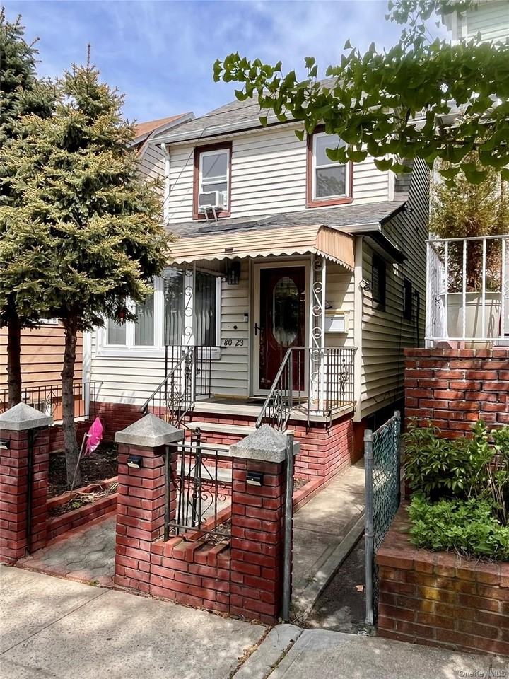 8023 159th St - Photo 2 of 2