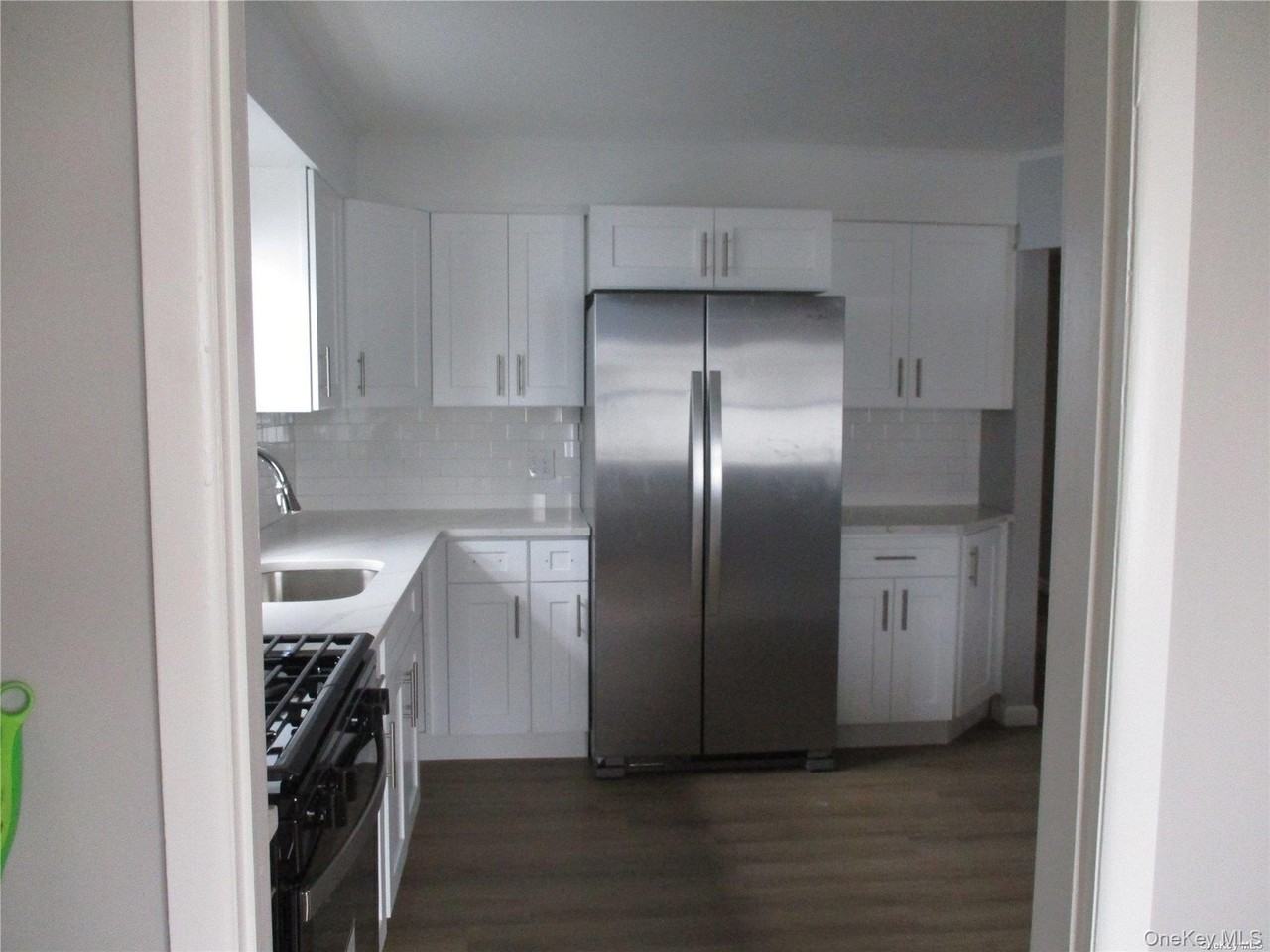 107 Mitchell Ave #2ndFL - Photo 4 of 15